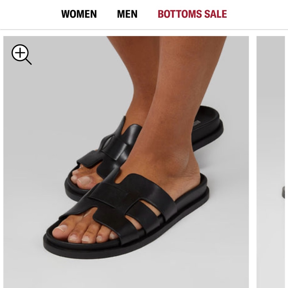 32 Degrees - Sz 8 - Black Slide Sandals